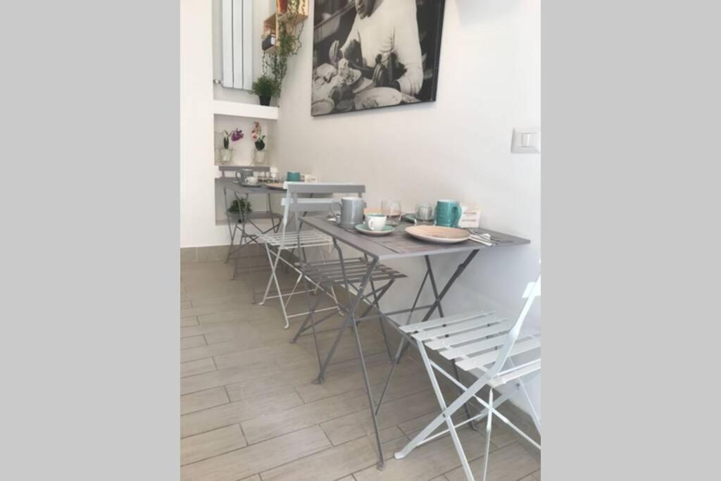 Dea Flora Home B&B Rome Exterior photo